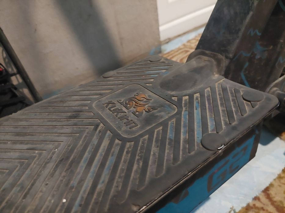 Trotineta kukirin g 2