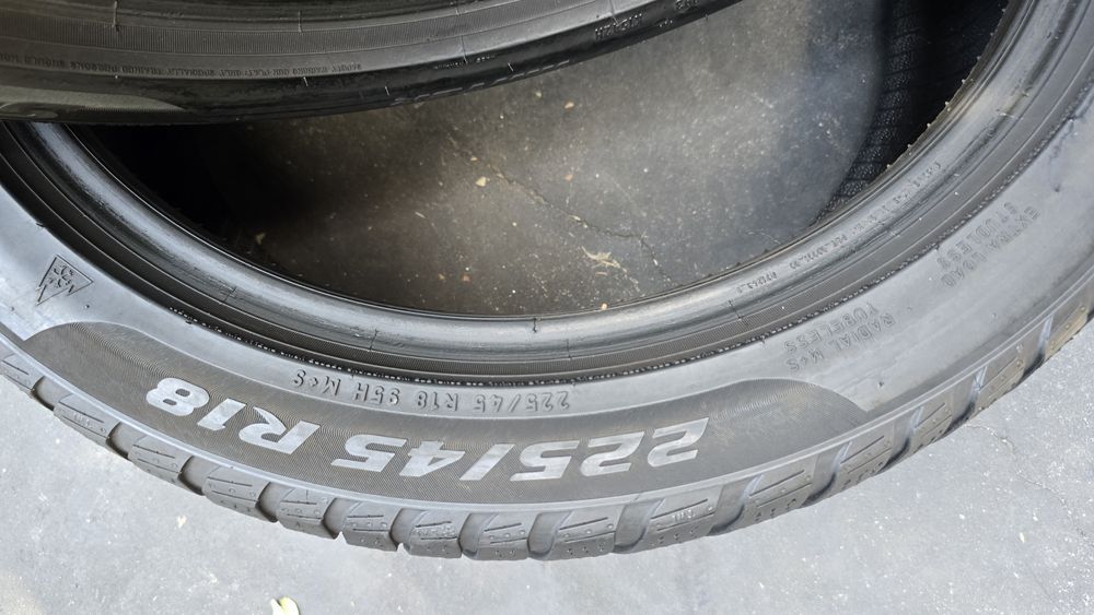 2 anvelope iarnă Pirelli RSC 225/45/18