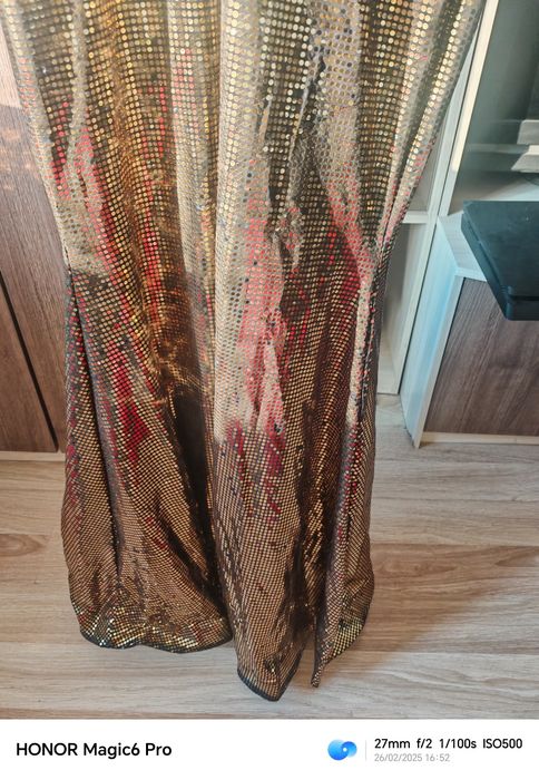 Ослепителна рокля