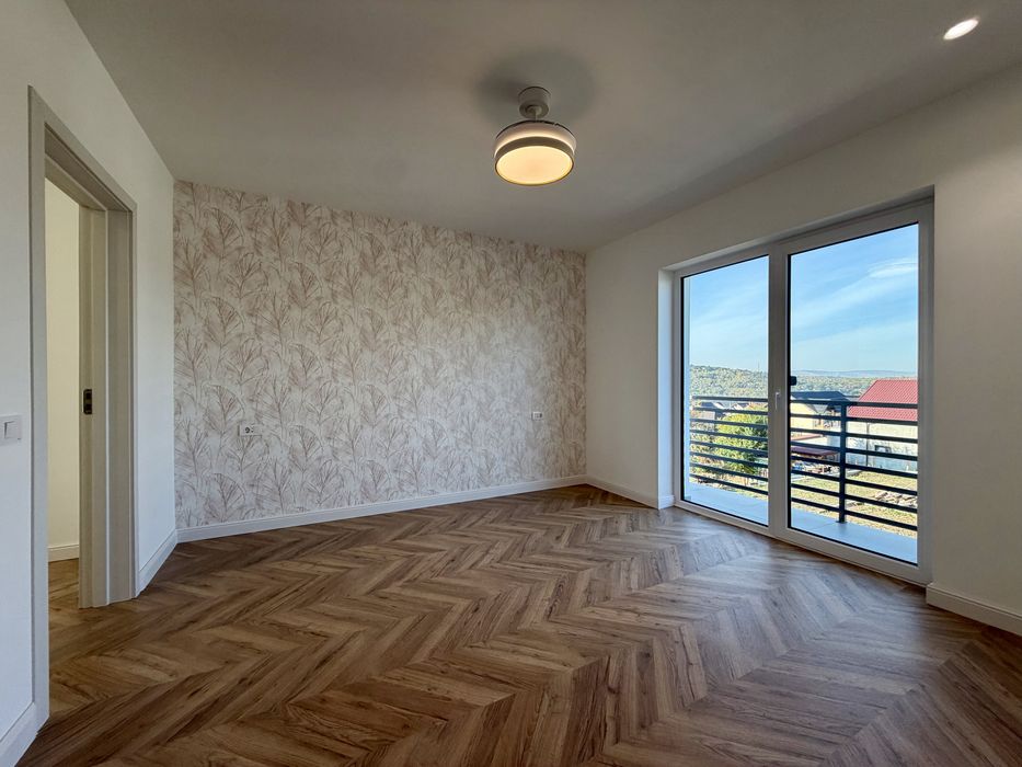 Casa Miroslava - Valea Adanca, asfalt, teren 569mp, 147 mp utili, Proprietar