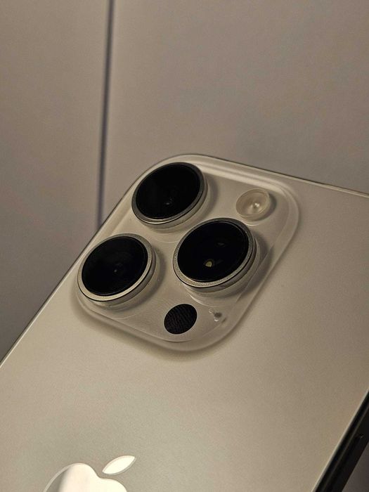 Apple iPhone 16 Pro, 128 GB