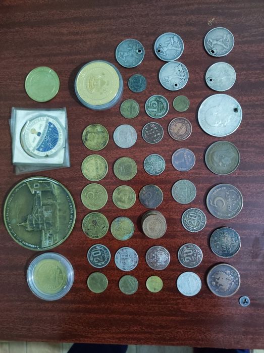 продам манжеты старинные есь серебряные