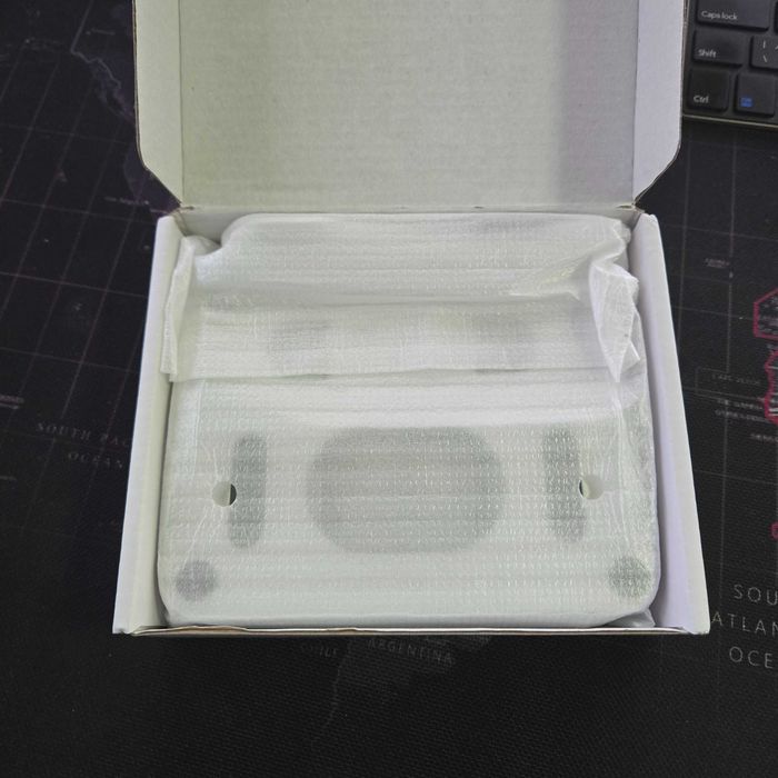 Подставка для планшета и телефона