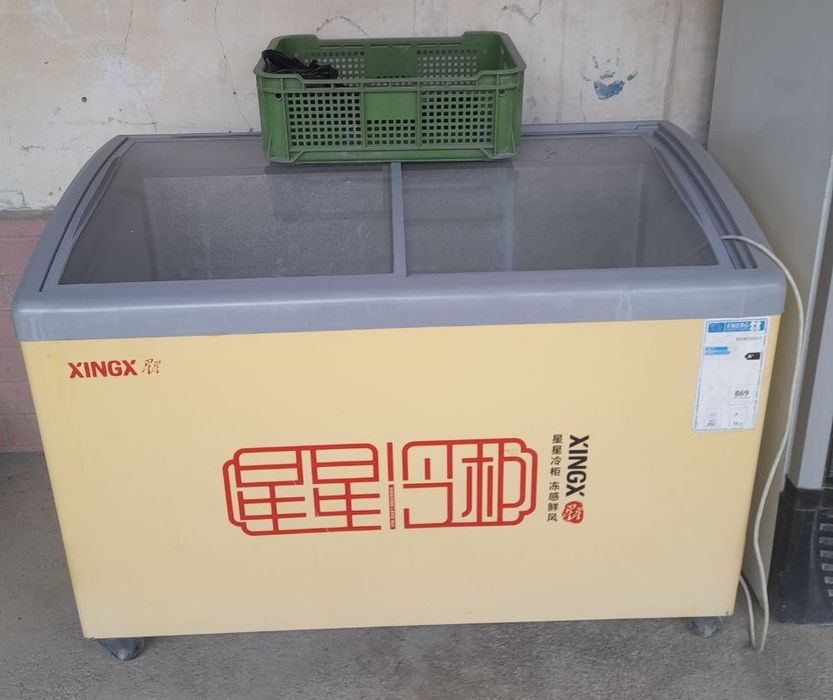 XINGX va ARTEL xolodilniklari sotiladi.