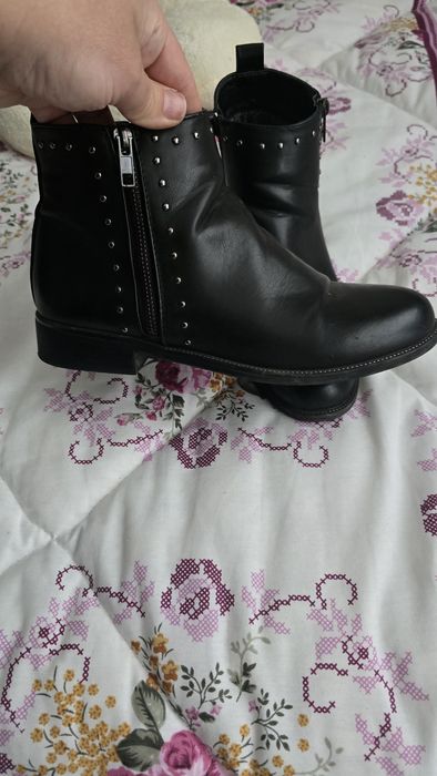 Дамски боти като нови носени броени пъти  номер 39