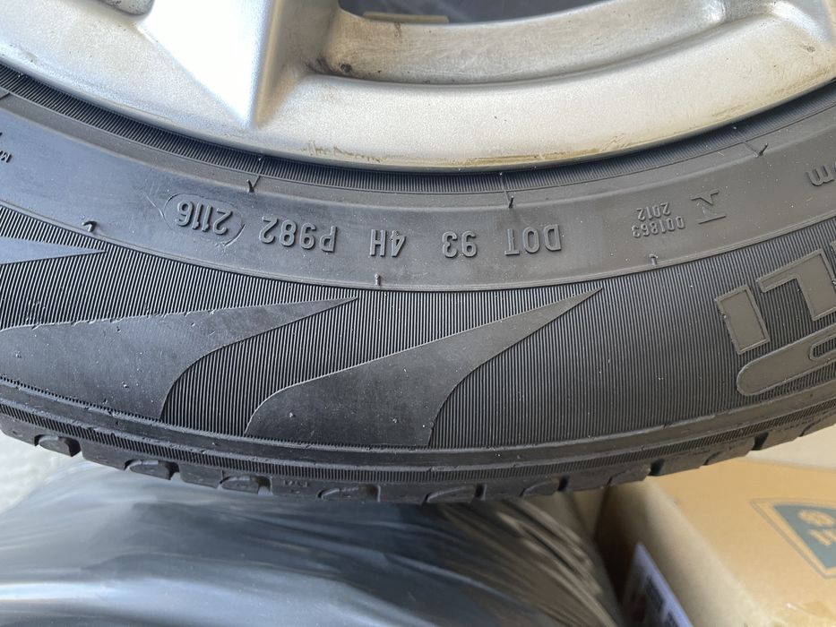 Jante 18 originale Bmw X5 F17 + Anvelope 255/50/18 Pirelli Run flat