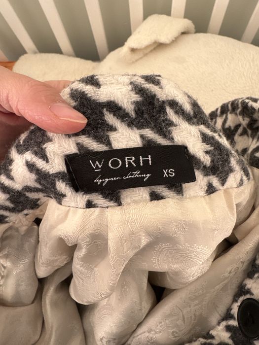 Очень теплое пальто WORH