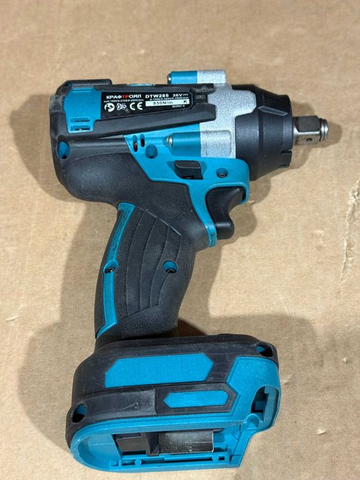 Ударен гайковерт  Kraft Royal DTW285 –  2 Батерии, зарядно и Куфар
