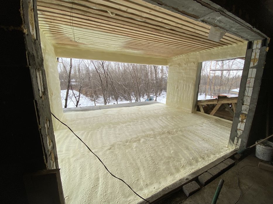 Утепление домов, крыш, фундаментов, ангаров, ппу пенополиуретаном ...