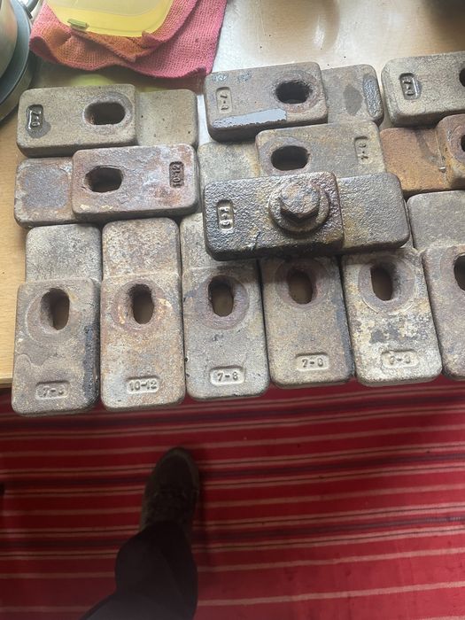 Кронштейн крепления Рефа к раме