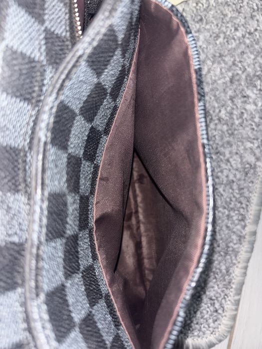 Louis vuitton чантичка