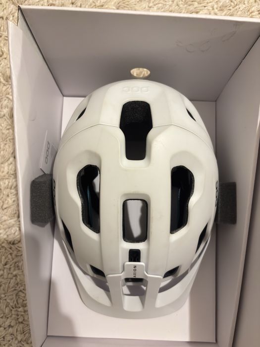 Cască MTB POC Axion SPIN – XS (51–54 cm) –Stare foarte bună cu factura