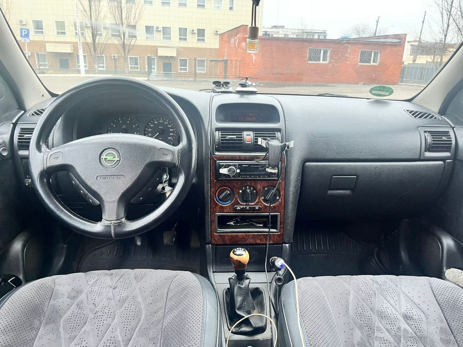Продам Опель астра