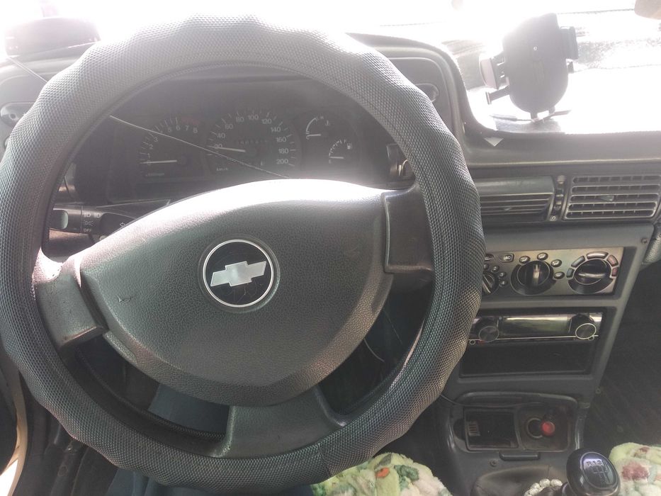 Nexia 1 sons tramblor luks bez kondisioner