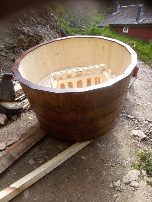 Ciubăr cu sobă de inox pe stoc