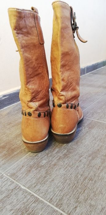 Дамски ботуши от естествена кожа
