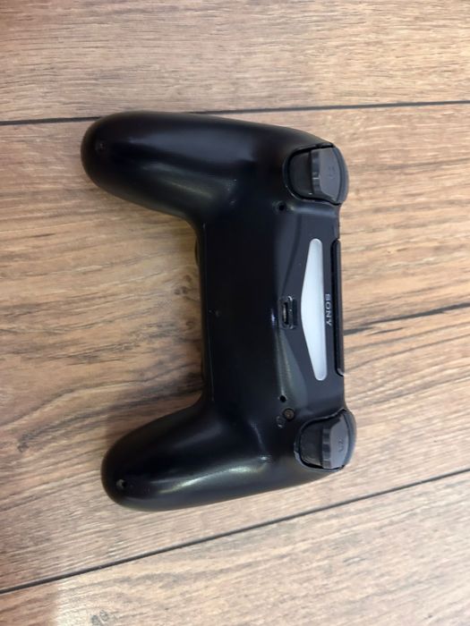 playstation4 fat в хорошей состаяни