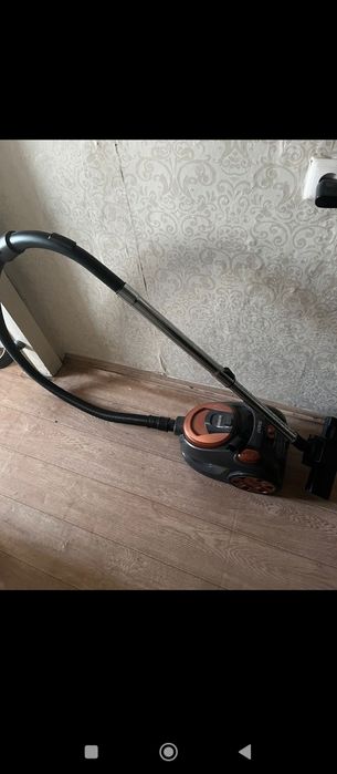 Пылесос хорошее состояние