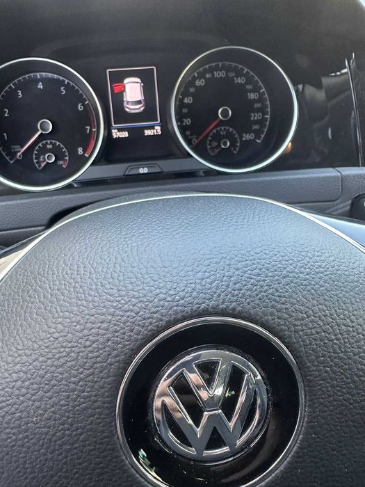 VOLKSWAGEN Golf 2020 — imagine 4