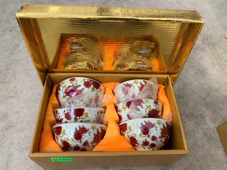 Продам наборы посуд