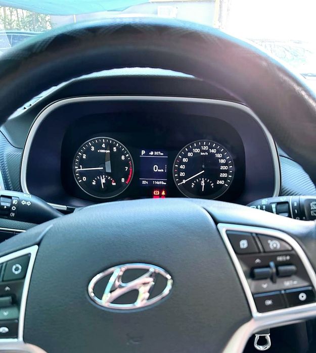 Продам Hyundai tucson comfort 2020 года