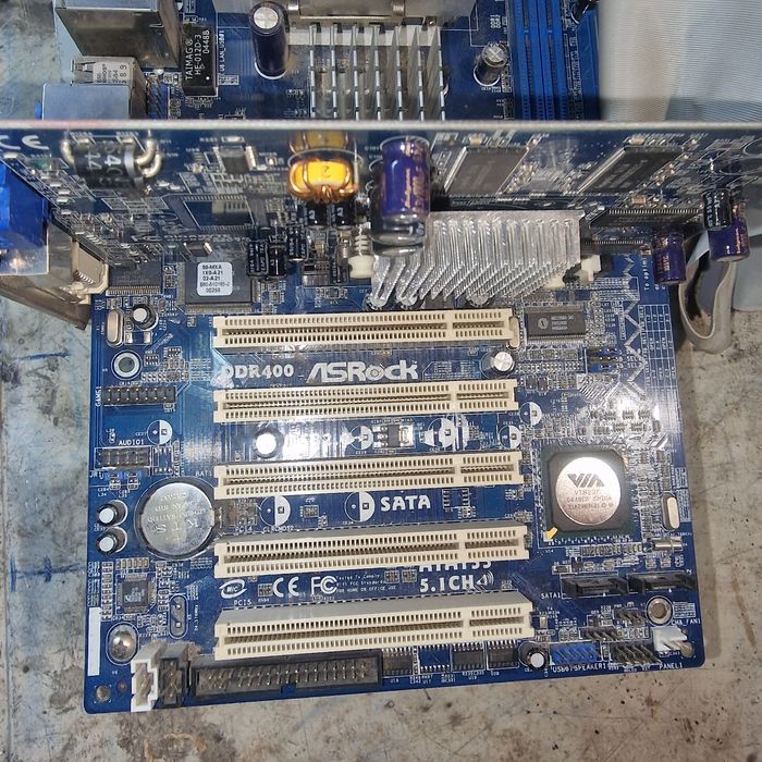 Части за компютър