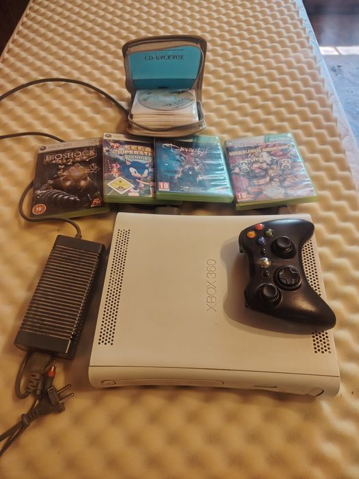 Xbox360 с много игри
