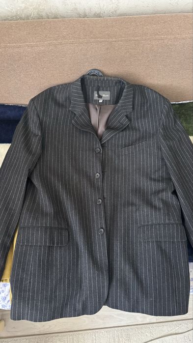 Продам мужские пиджаки 52 р
