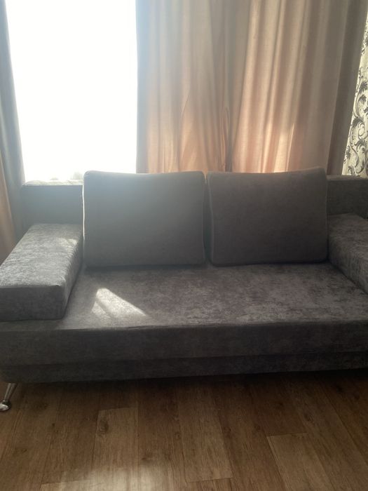 Продам диван б/у