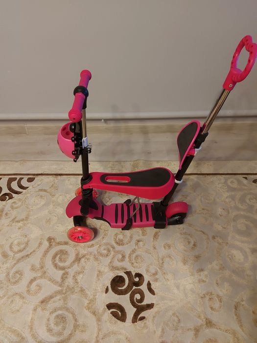 Продам  самокат 3 в 1