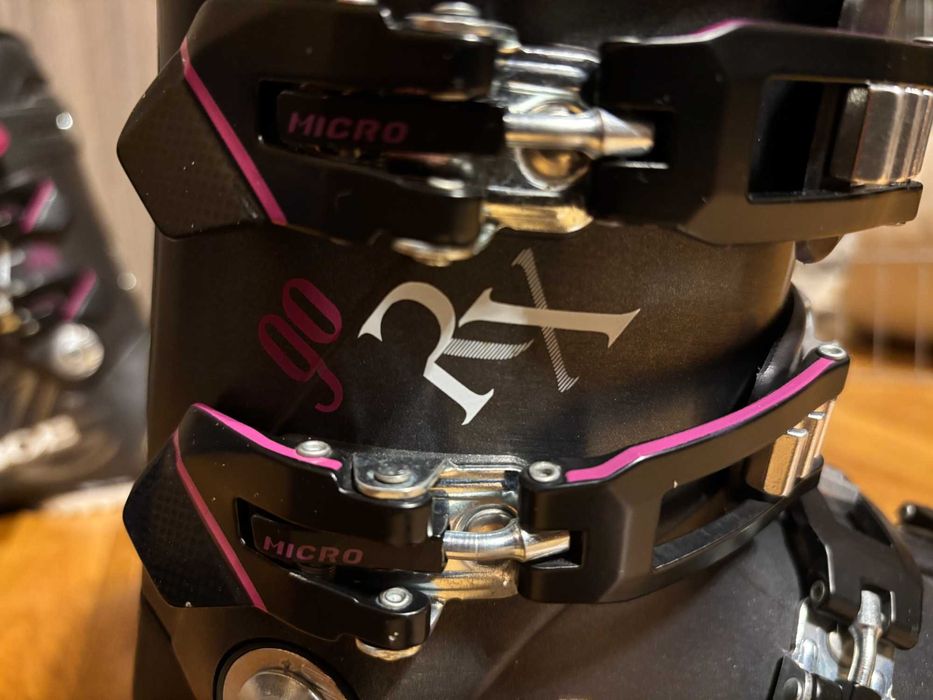 Clapari Ski Lange RX 90 Mondo 23 Flex 90