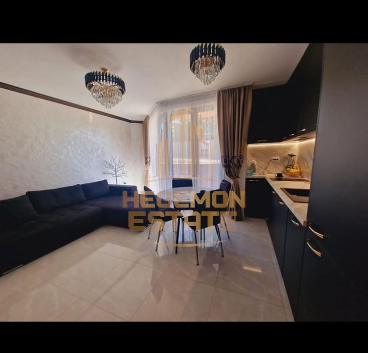 Продава се Двустаен апартамент в к.к. Св.Св. Константин и Елена - 69 кв.м за 1856 €/кв.м - Снимка #2