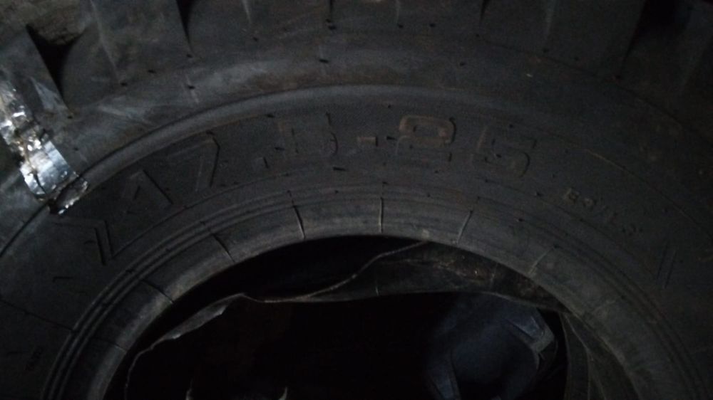 Покрышки от погрузчика