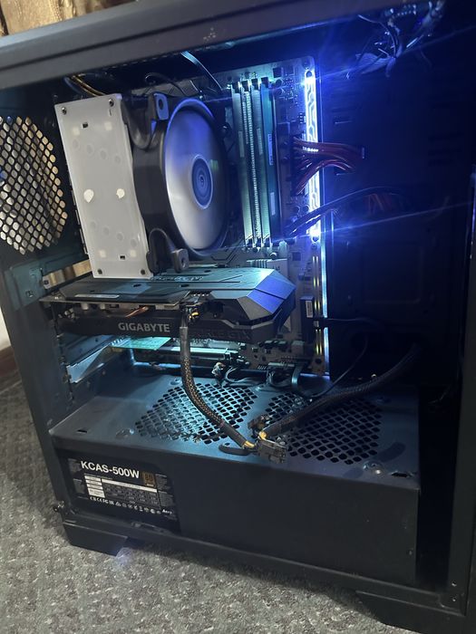 Продам компьютер в рабочем состоянии