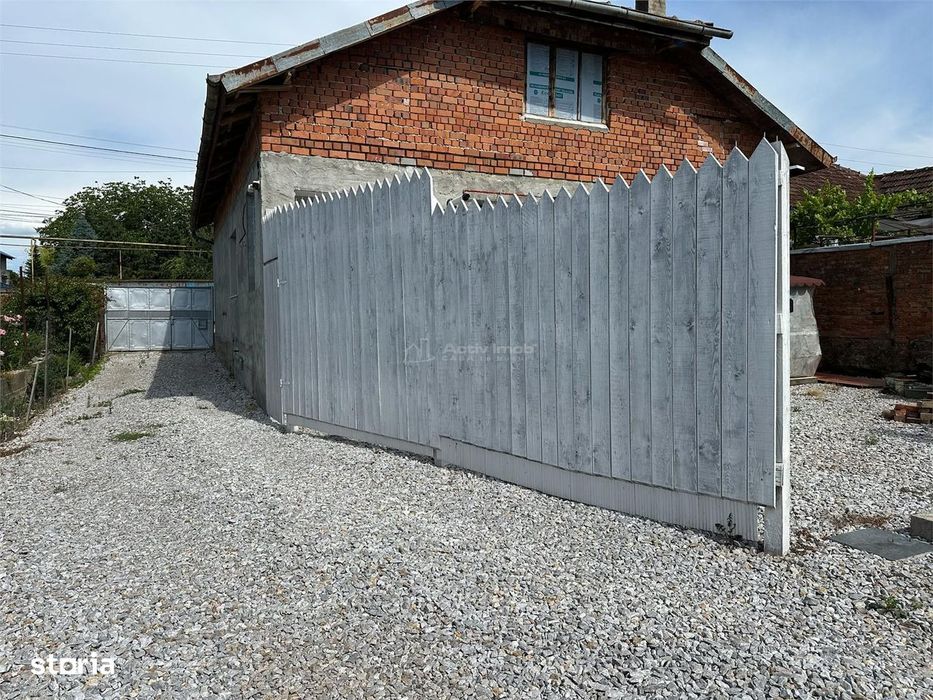 Casa Solida Cu Teren Si Curte,  Bocsa Vasiova. Comision Zero