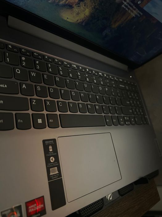 Vand Laptop Lenovo 15.6'' slim 3