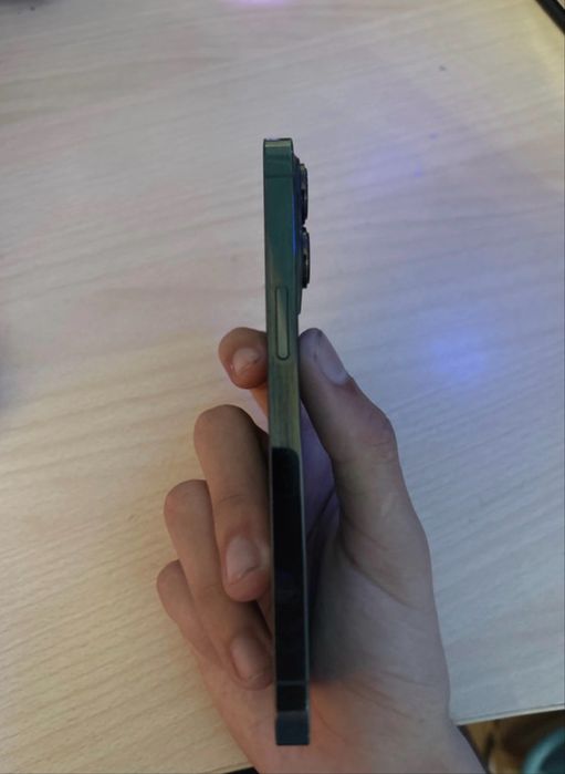 Iphone 13 Pro 100% baterie
