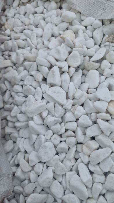Piatra Decorativa Naturala pentru Curte si Gradina – Diverse Modele Targoviste