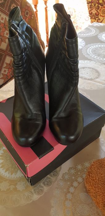 Женские полусапожки