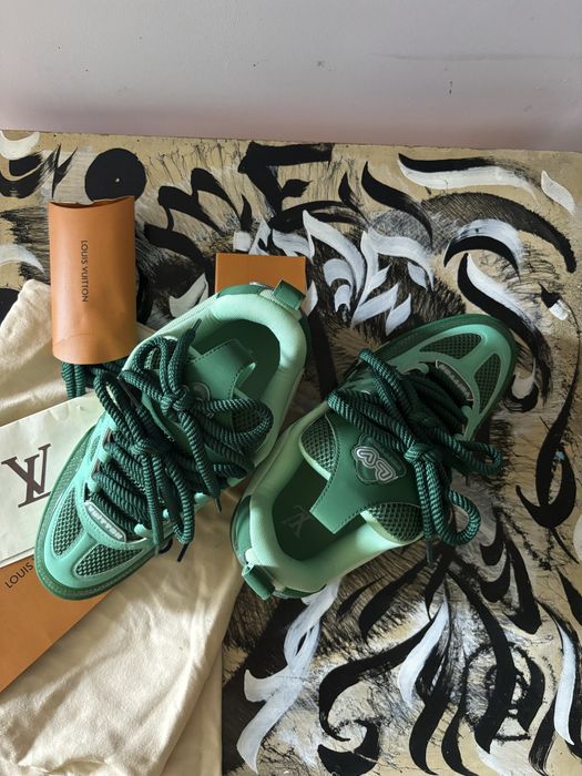 Luis vuitton trainers low