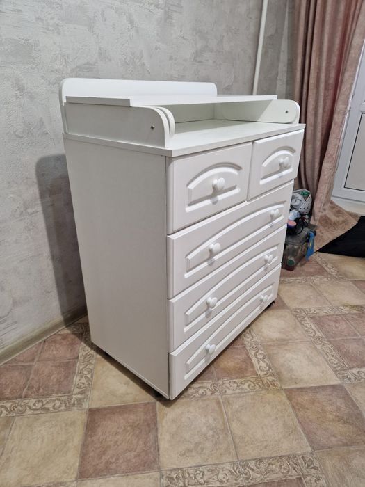 Комод ,со складывающимся верхом