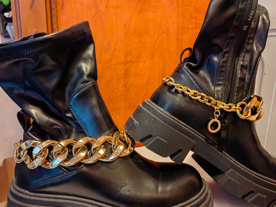 Дамски боти нови