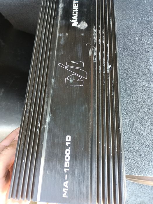 Продам сабвуфер.