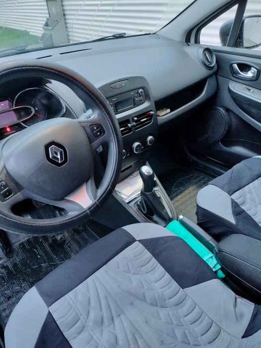 Proprietar vând Renault Clio IV