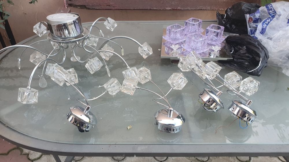 Lustra  aplica 6 brate și patru aplice