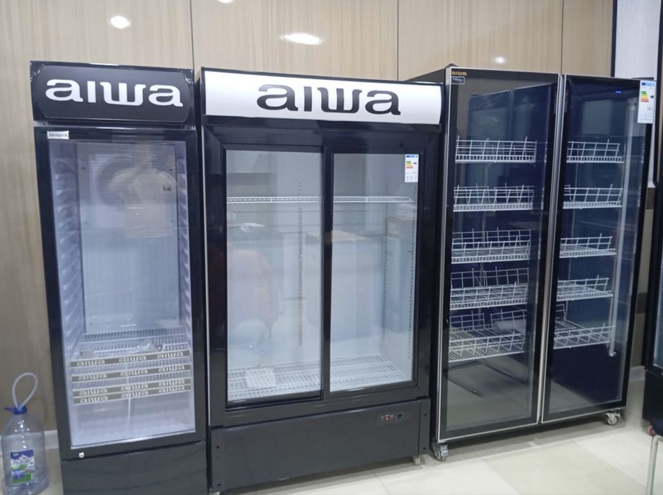 Витрина холодильник со скидка 50% доставка есть