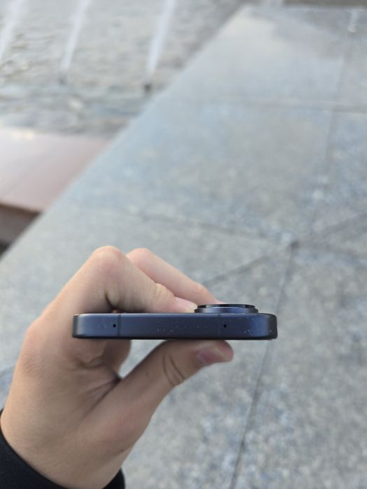 Vivo X200 FE, 12/512
