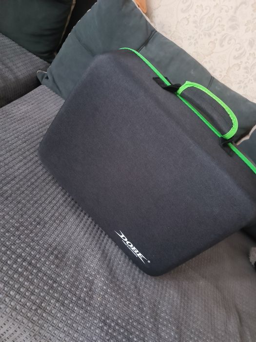 Продам приставку Xbox S