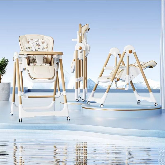 Стульчик  для комфортного кормления.