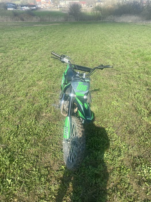 De vanzare cross 125cc